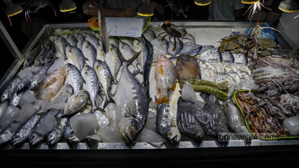Fresh seafood display